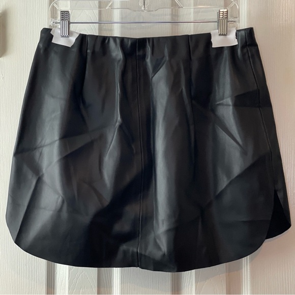 New Commense Black Mini XL/12 Faux Leather Zippered Skirt Asymmetrical Retro - Picture 7 of 14